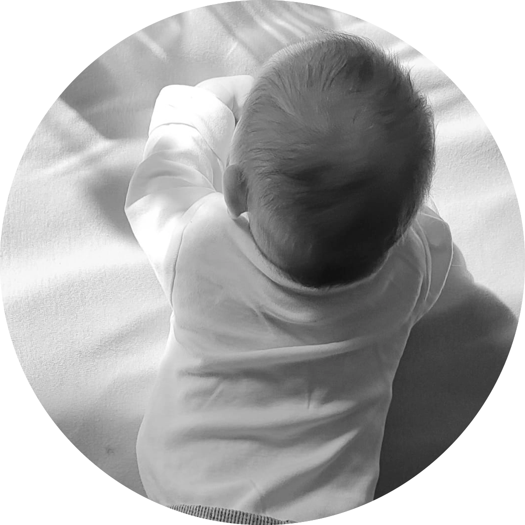 J., M. und ihre 4 Kinder